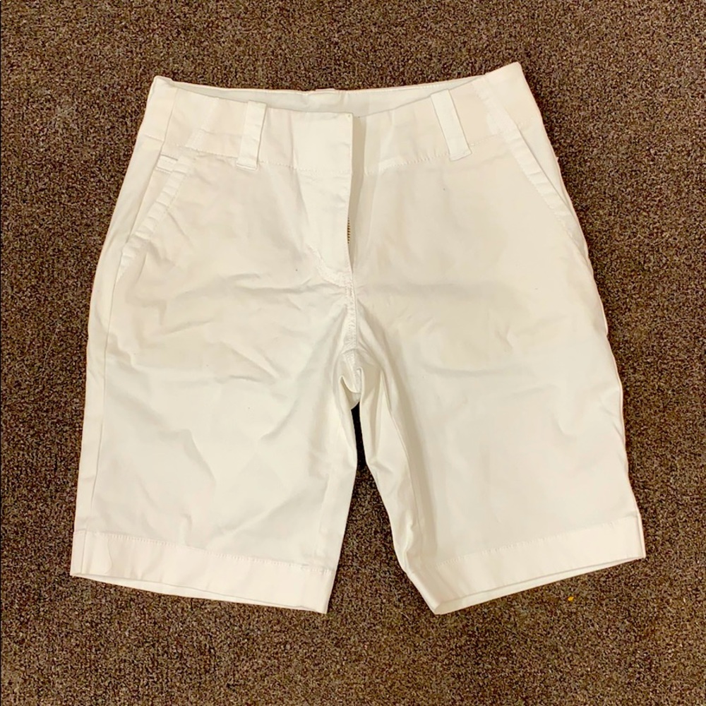 Vineyard vines short pants
